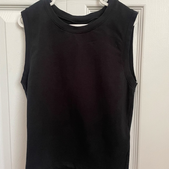 Abercrombie Cropped Tank - Picture 2 of 3